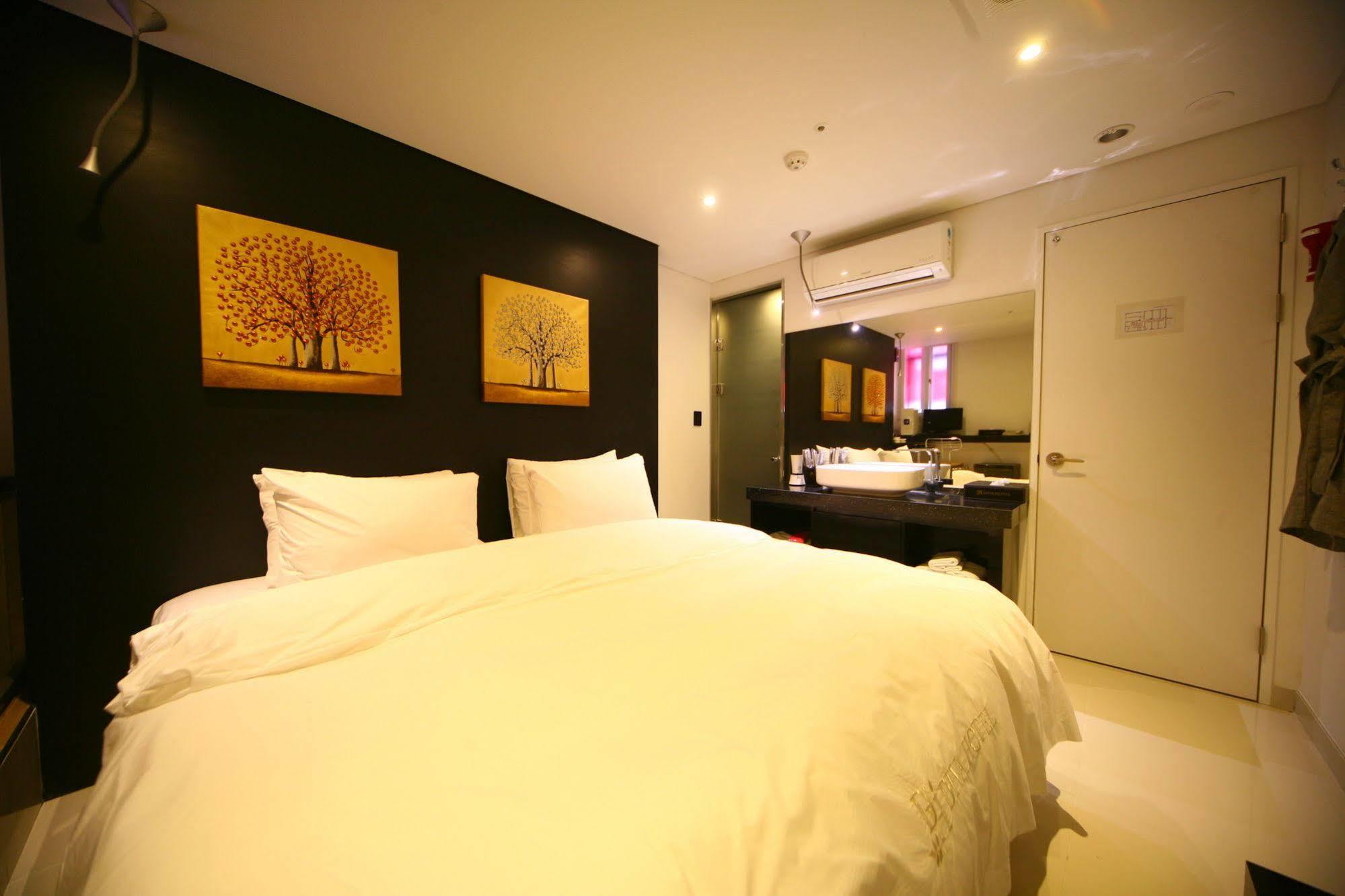 Diva Hotel Seul Exterior foto